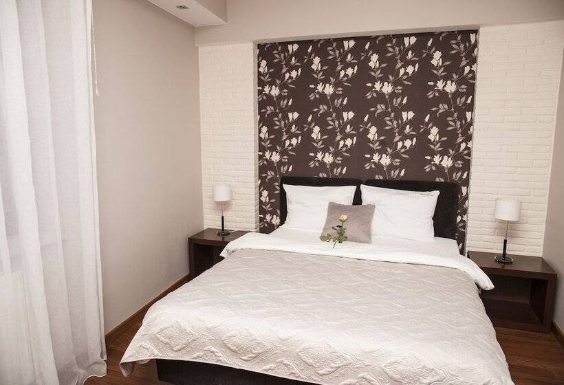 Семейные Апартаменты, Art Residence Apartments