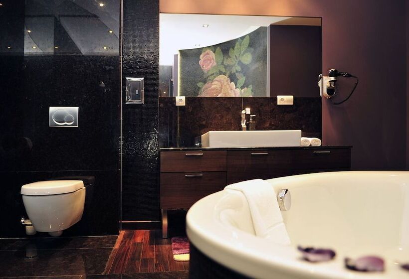 Апартаменты Премиум 1 Спальня, Art Residence Apartments