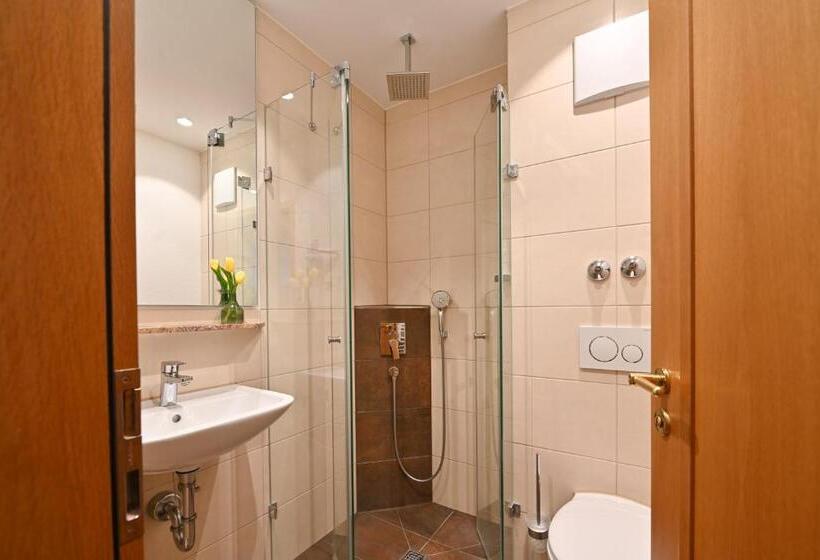 חדר סטנדרט עם מרפסת, Gasthaus   Hotel Alt Fürstätt