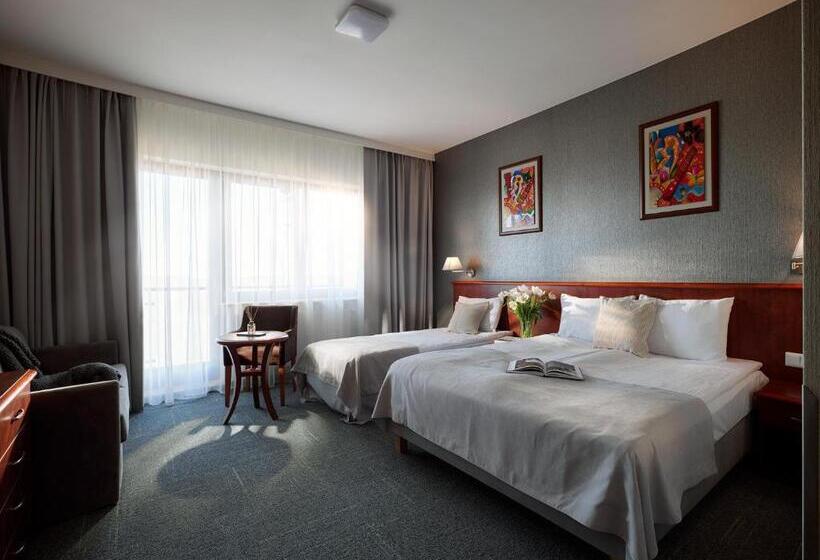 标准间, Arka Medical Spa