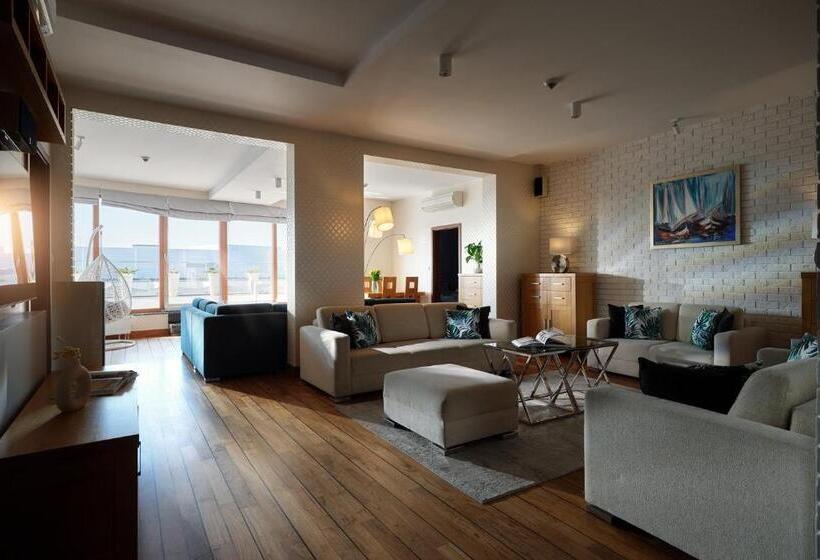 带1个卧室的顶楼公寓, Arka Medical Spa