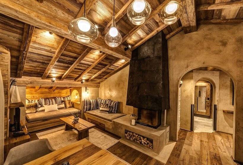 سوییت لوکس, Belarosa Suiten & Wellness