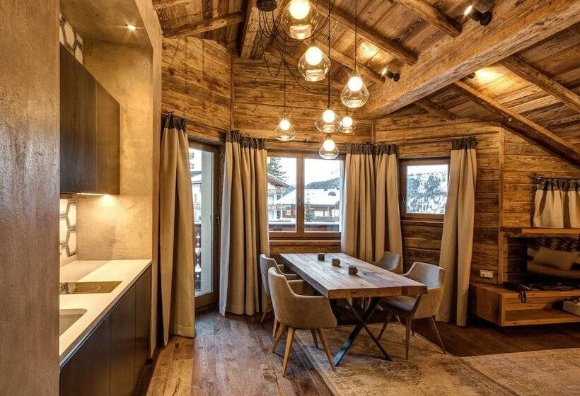 سوییت لوکس, Belarosa Suiten & Wellness