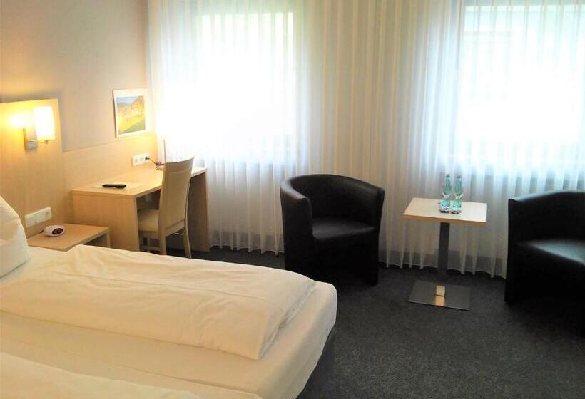 Quarto standard, Brehm