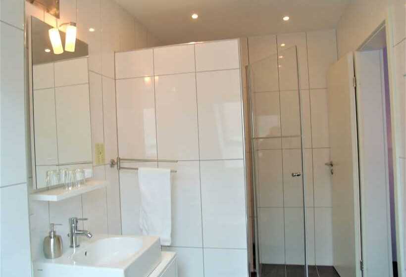 Quarto standard, Brehm