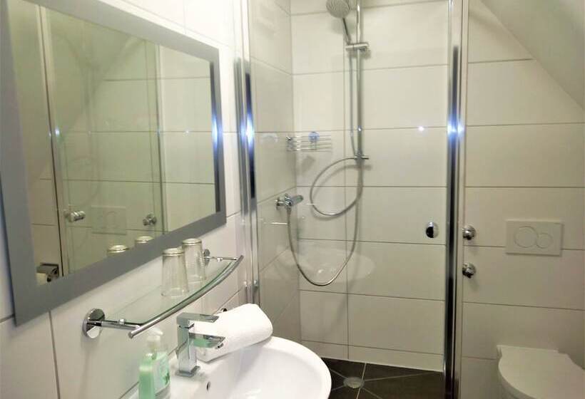 Quarto standard, Brehm