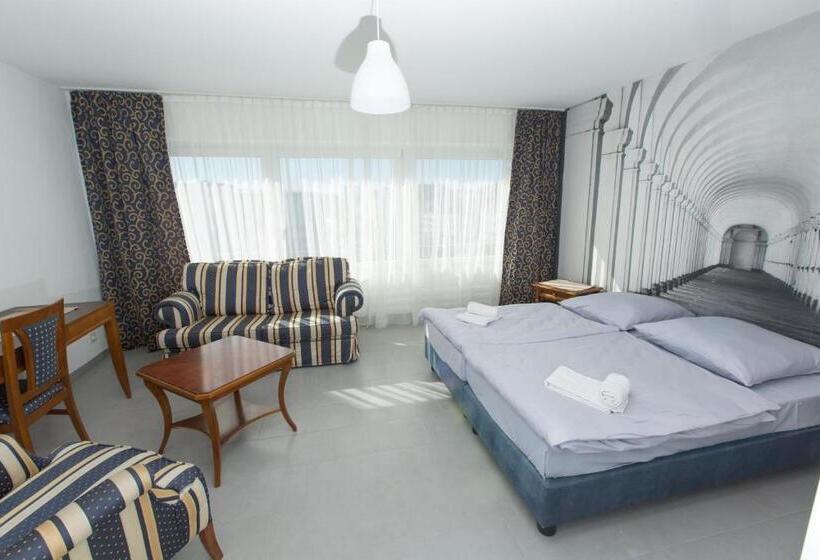 Номер Стандарт, City Hotel Wuppertal