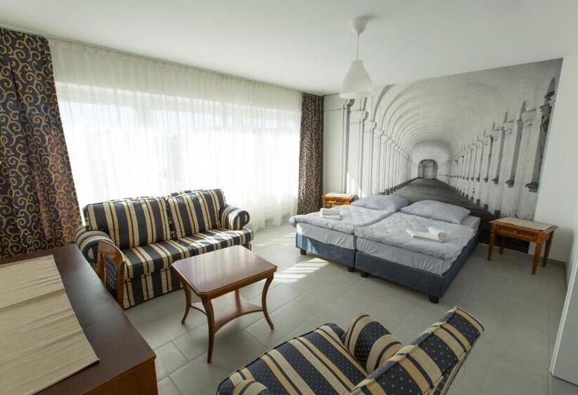 스탠다드 트리플 룸, City Hotel Wuppertal