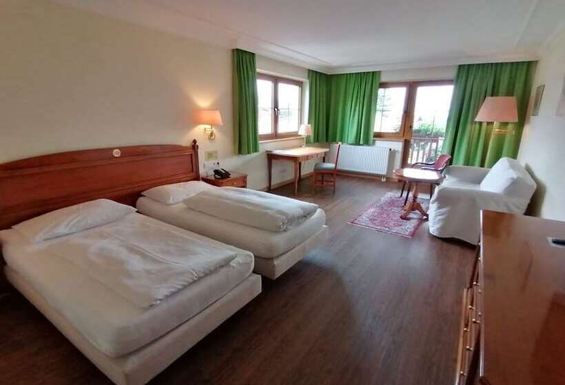 Номер бизнес-класса, Der Reschenhof