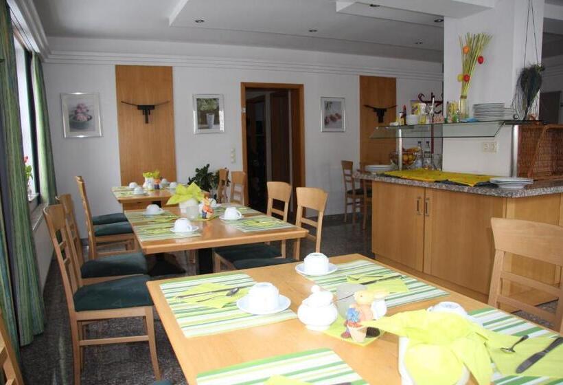 Номер Стандарт, Gasthof Gruner Wald