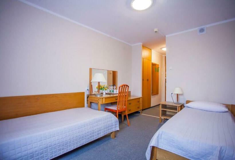 Номер Economy, Gromada łomża