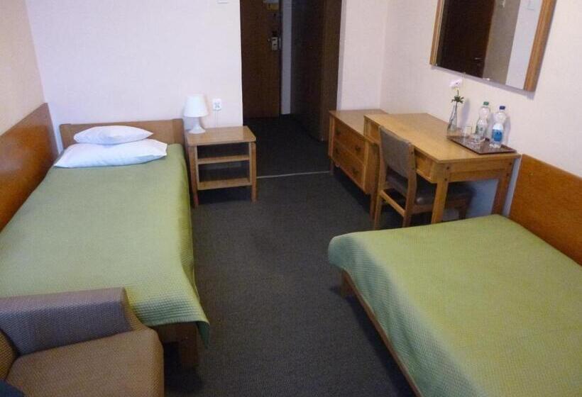 Номер Economy, Gromada łomża