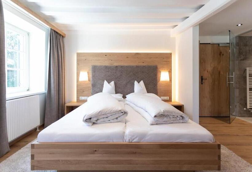 클래식 룸, Isserwirt