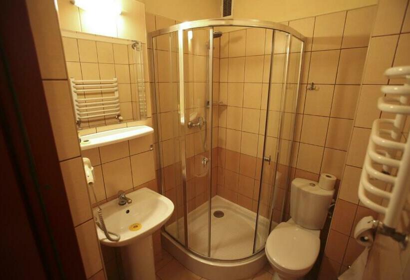 اتاق استاندارد یک نفره, Kameralny