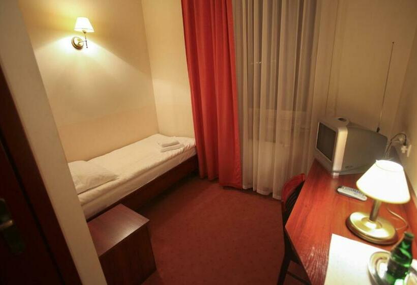 חדר סטנדרט יחיד, Kameralny