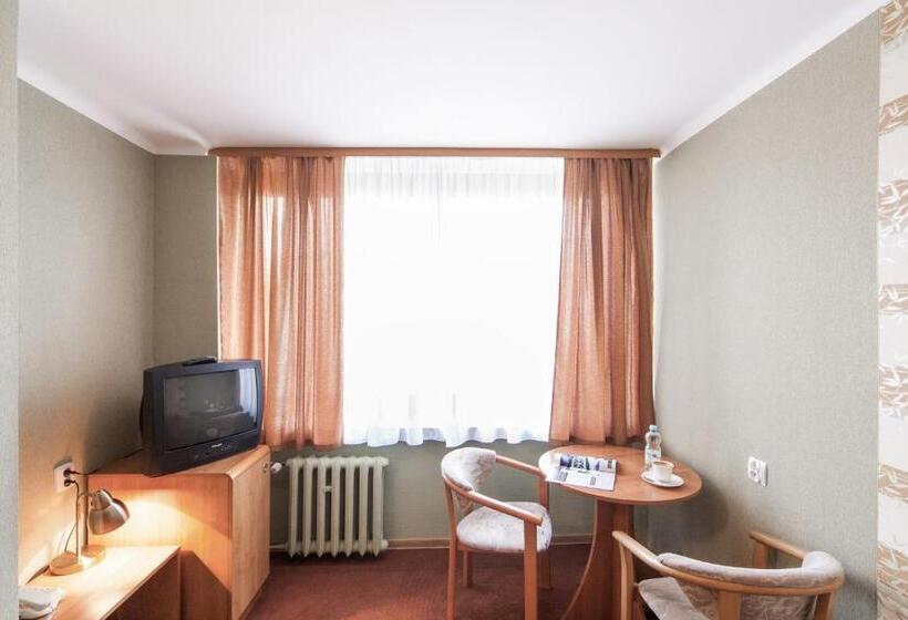 スタンダードシングルルーム, Mazowiecki łódź