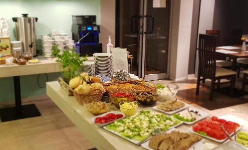 スタンダードルーム, Mazowiecki łódź