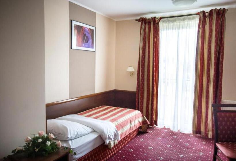 スタンダードシングルルーム, Novum & Spa