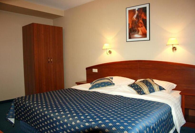 コンフォートルーム, Novum & Spa