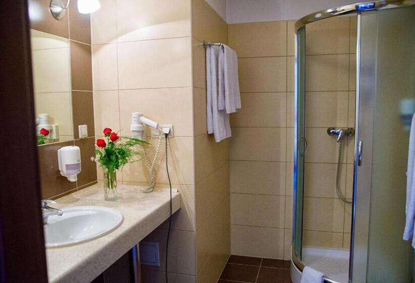 スタンダードスタジオ, Novum & Spa