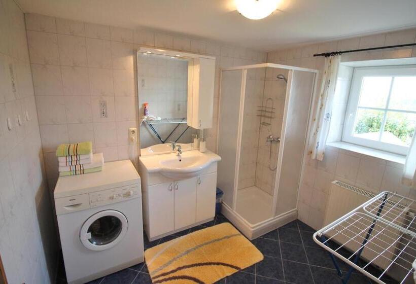 شقة غرفتين, Obst & Gästehof Brandl