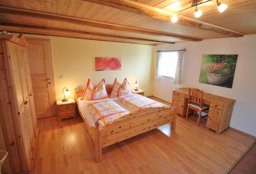 شقة غرفتين, Obst & Gästehof Brandl