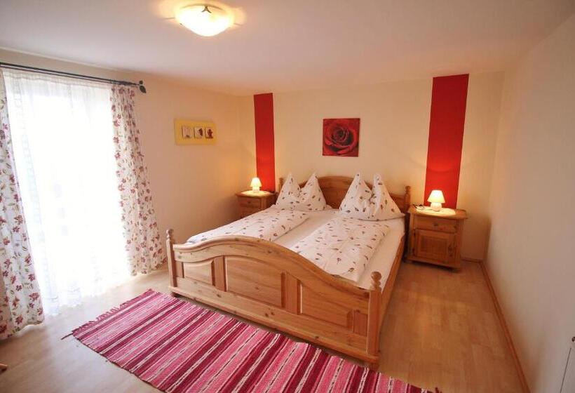 شقة غرفتين, Obst & Gästehof Brandl