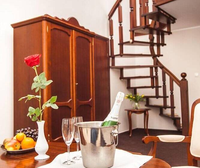 آپارتمان 1 خوابه, Pałac łazienki Ii