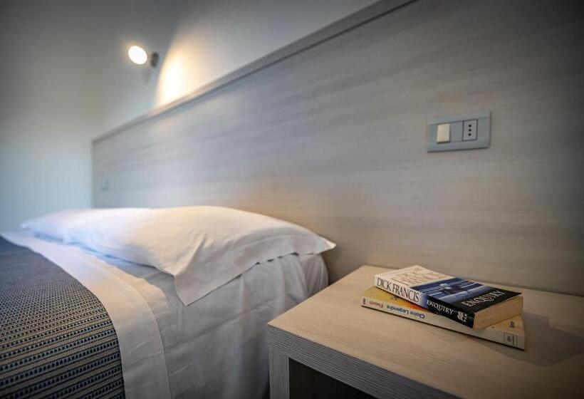 آپارتمان 2 خوابه, Residence Mareblu