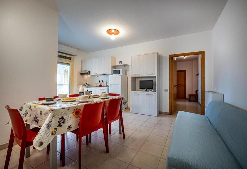 آپارتمان 2 خوابه, Residence Mareblu