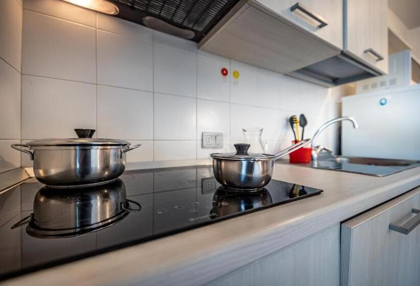 آپارتمان 2 خوابه, Residence Mareblu