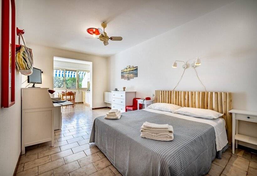 استودیوی استاندارد, Residence Mareblu