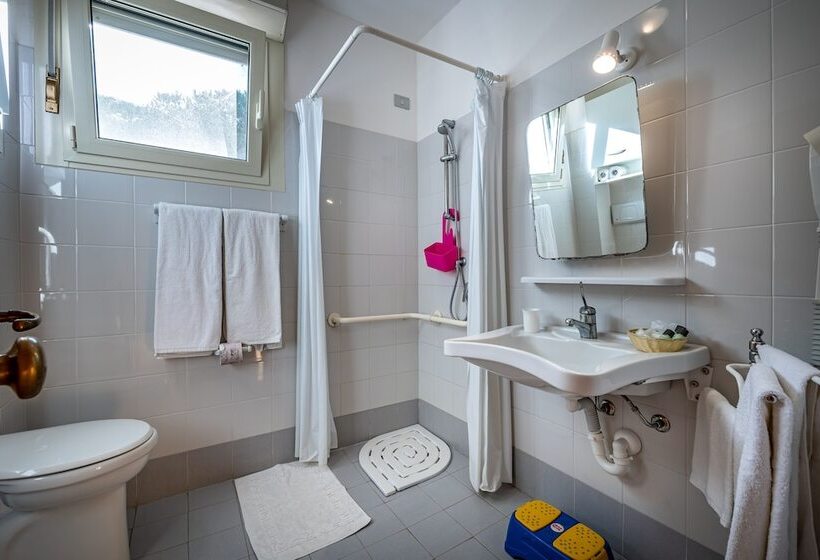 آپارتمان 2 خوابه, Residence Mareblu