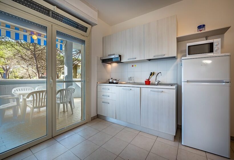 آپارتمان 2 خوابه, Residence Mareblu