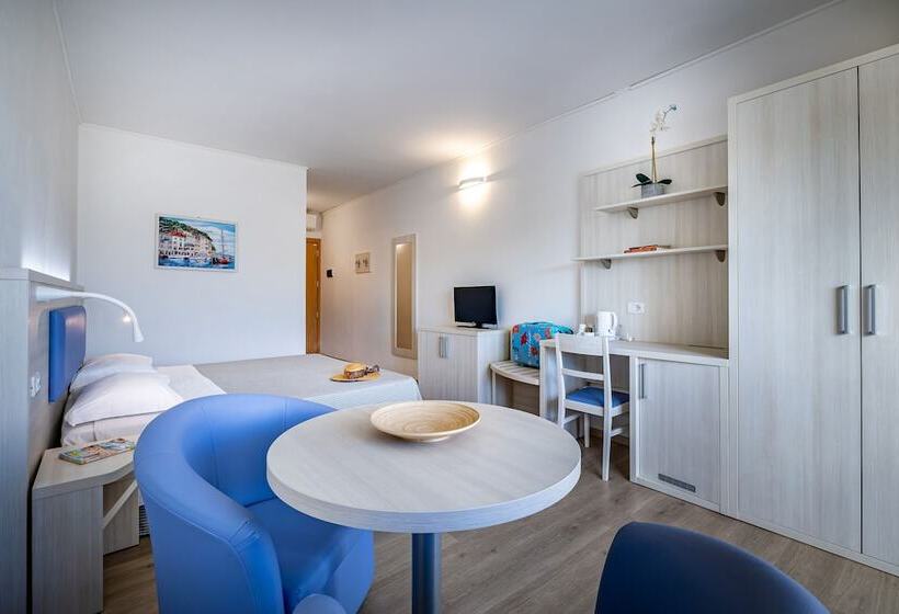 آپارتمان سوپریور 1 خوابه, Residence Mareblu