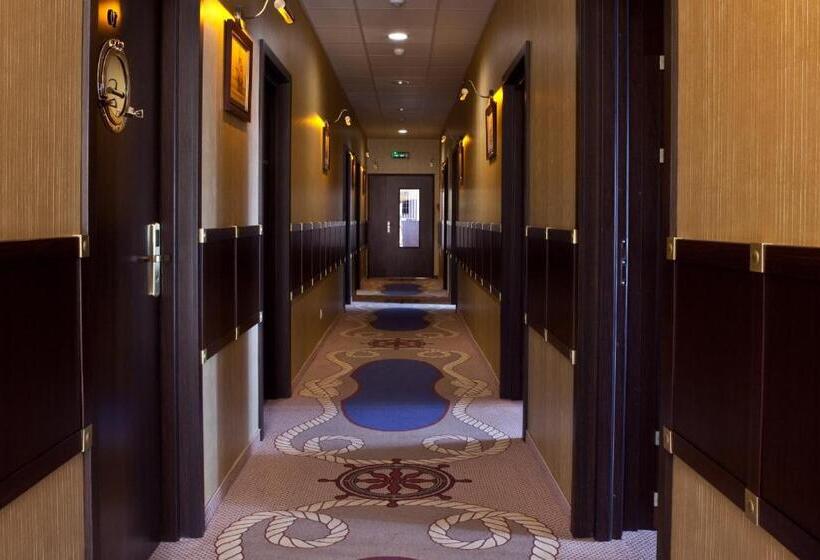 חדר סטנדרט יחיד, Shuma