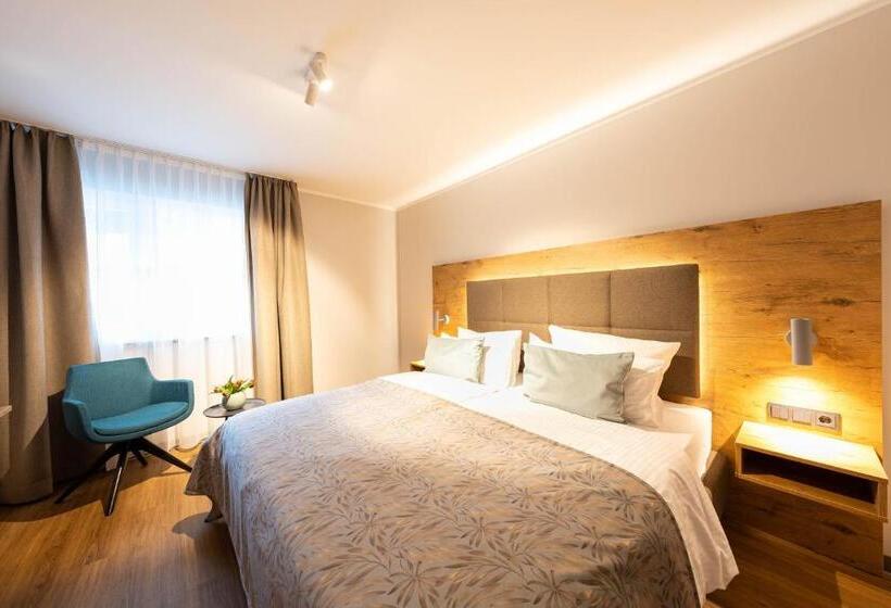 Номер Стандарт, Sopherl Am See