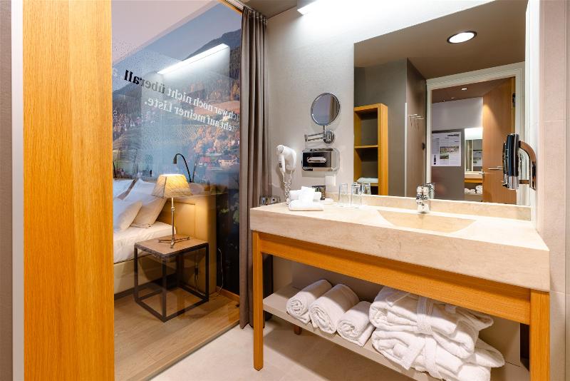 スタンダードルーム, Stainzerhof