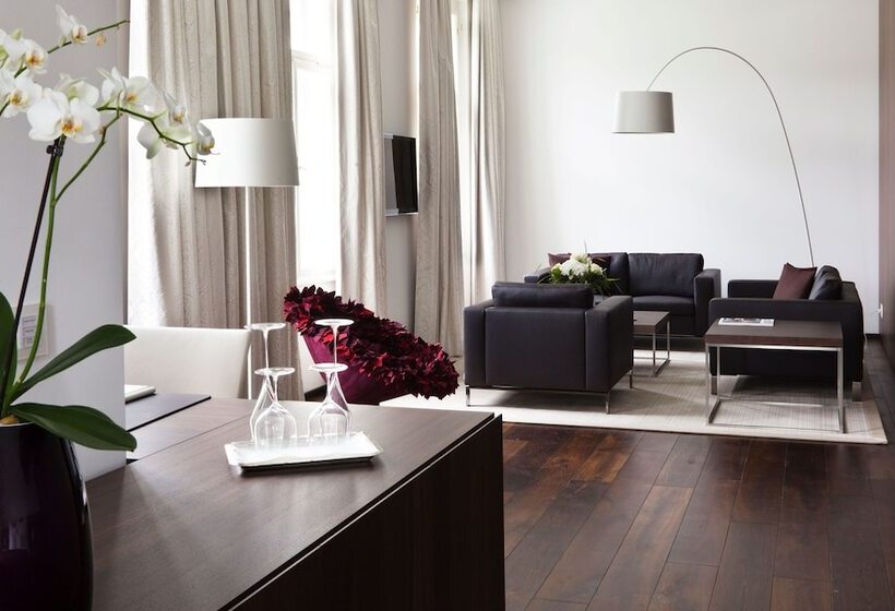 סוויטת סופריור, Steirerschlössl