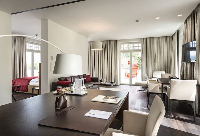 סוויטה, Steirerschlössl