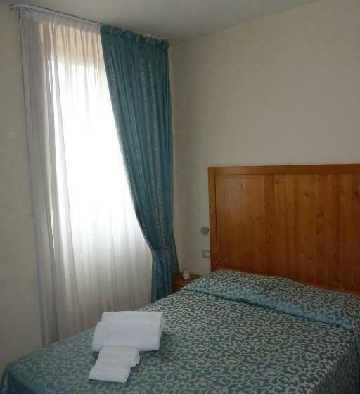 اتاق استاندارد یک نفره, Tre Ceri