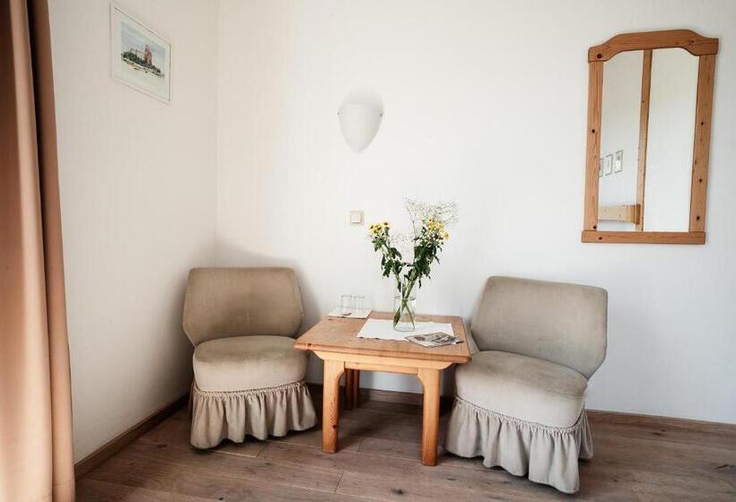 חדר סטנדרט, Vötterl