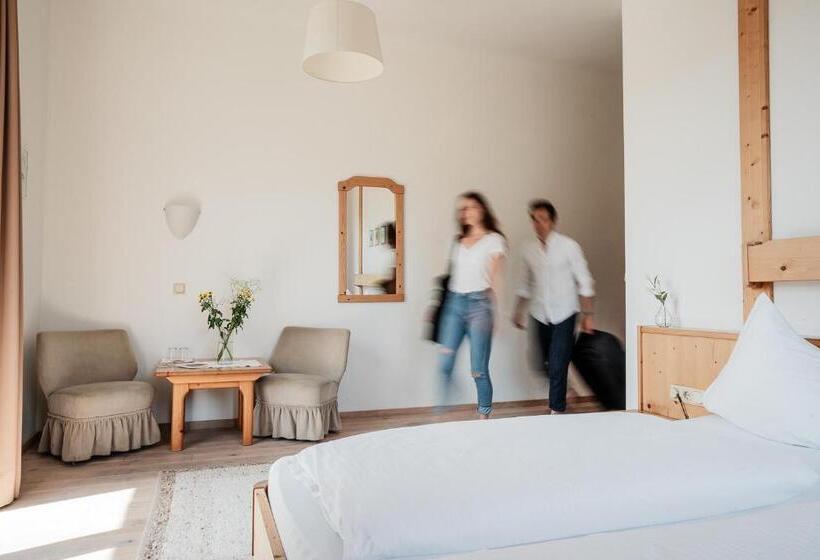 חדר סטנדרט, Vötterl