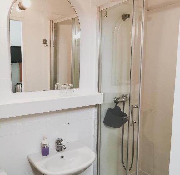 غرفة ديلوكس, Willa Alfa