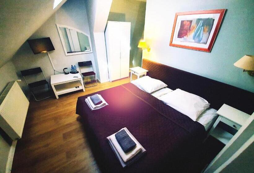 غرفة قياسية, Willa Alfa