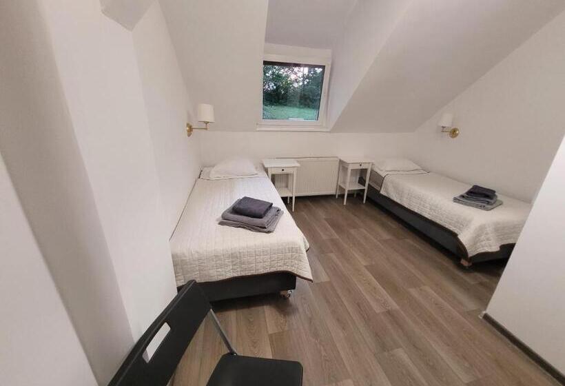 غرفة قياسية, Willa Alfa