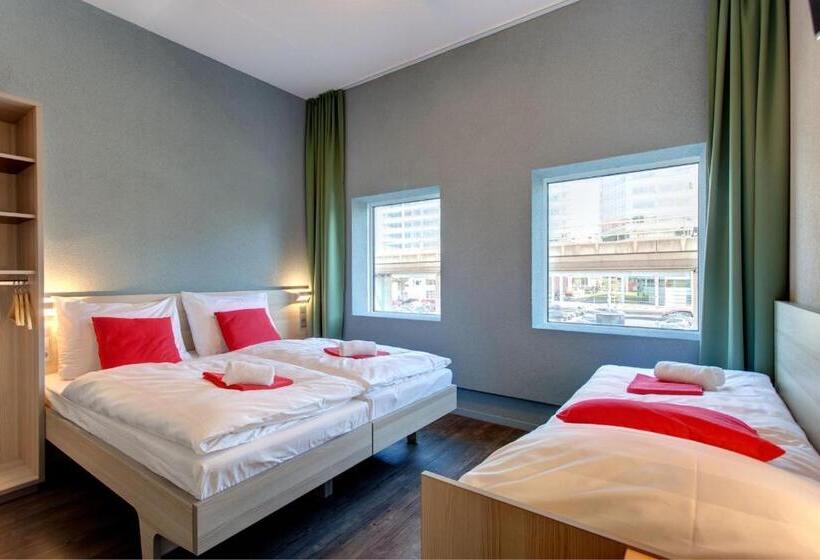 Номер Стандарт Трехместный, Meininger Hotel Amsterdam City West