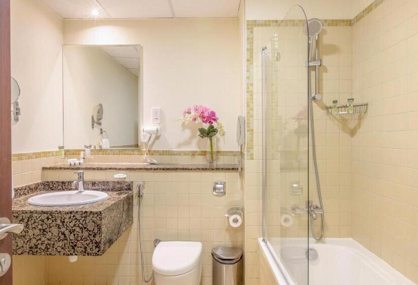 Апартаменты 3 Спальни, Roda Amwaj Suites Jumeirah Beach Residence