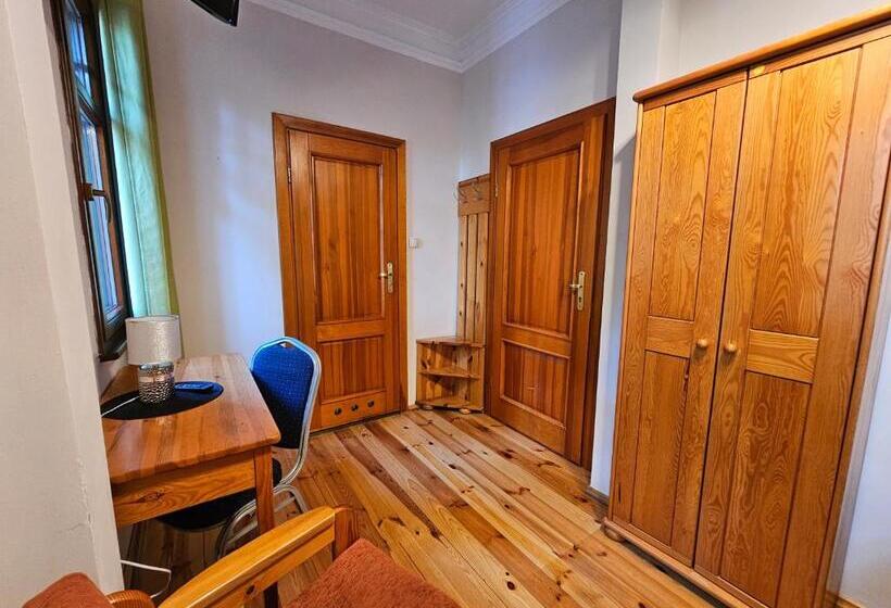 ２ダブルベッドのスタンダードルーム, Villa Alexandra