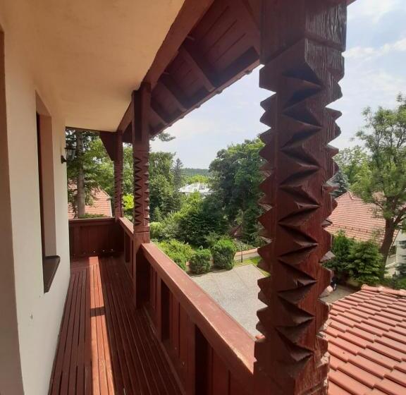 Трехместный Номер Стандарт с Балконом, Villa Alexandra
